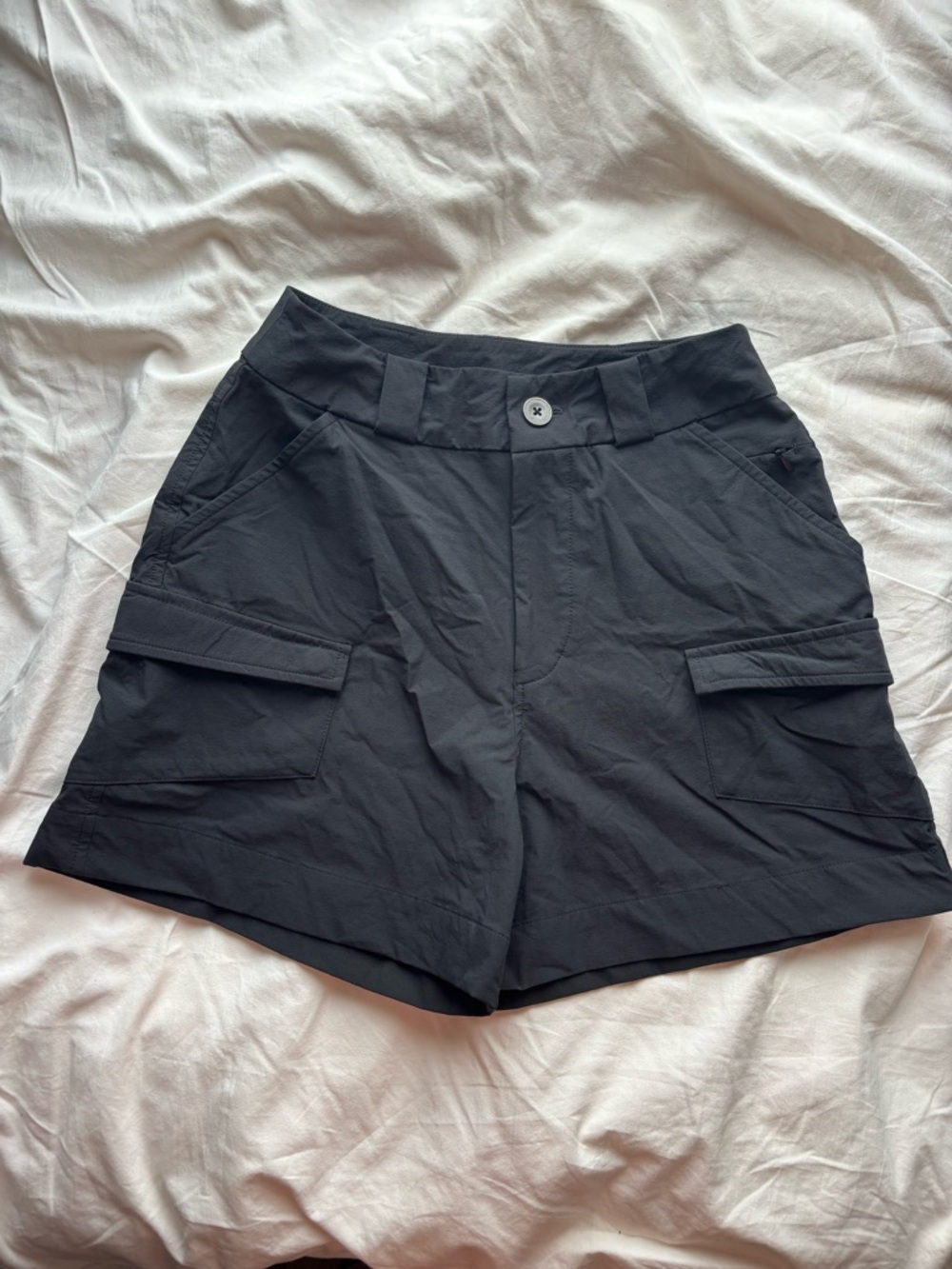 Alder Apparel Take a Hike Shorts in Black size small High Rise